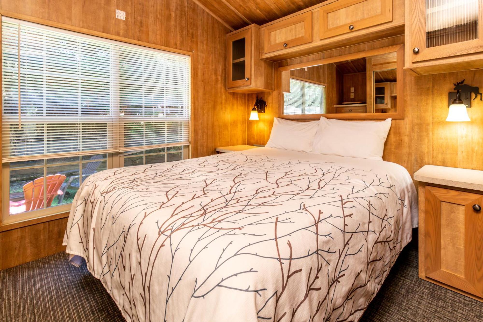 Riverbend Cottage & Rv Resort Parksville Extérieur photo