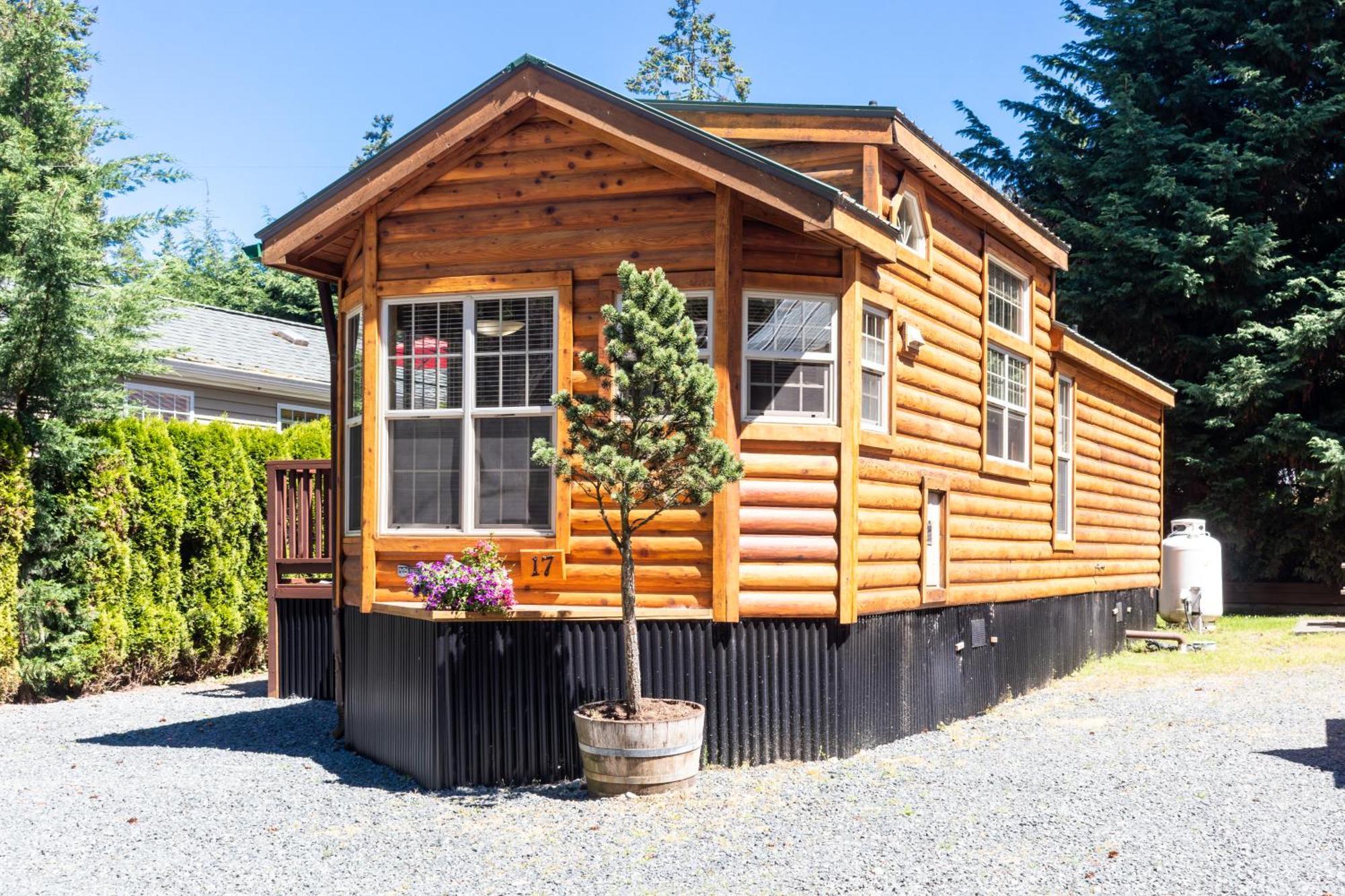 Riverbend Cottage & Rv Resort Parksville Extérieur photo