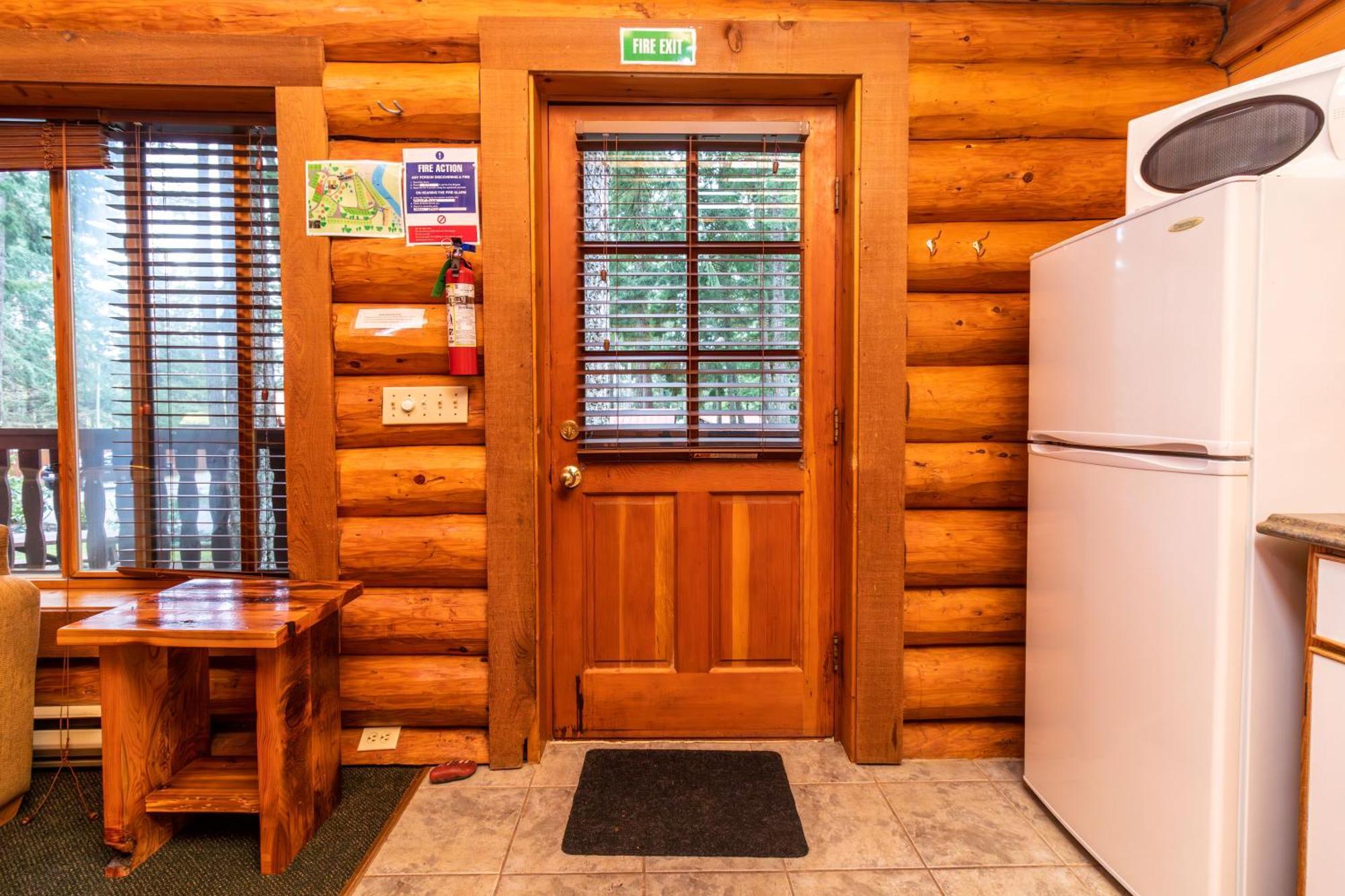 Riverbend Cottage & Rv Resort Parksville Extérieur photo