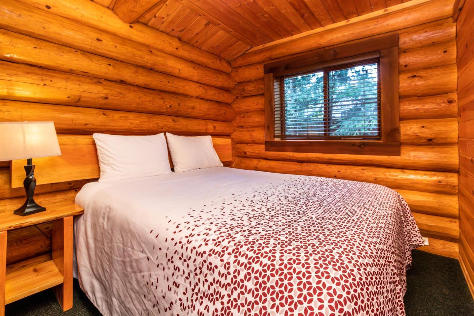Riverbend Cottage & Rv Resort Parksville Extérieur photo